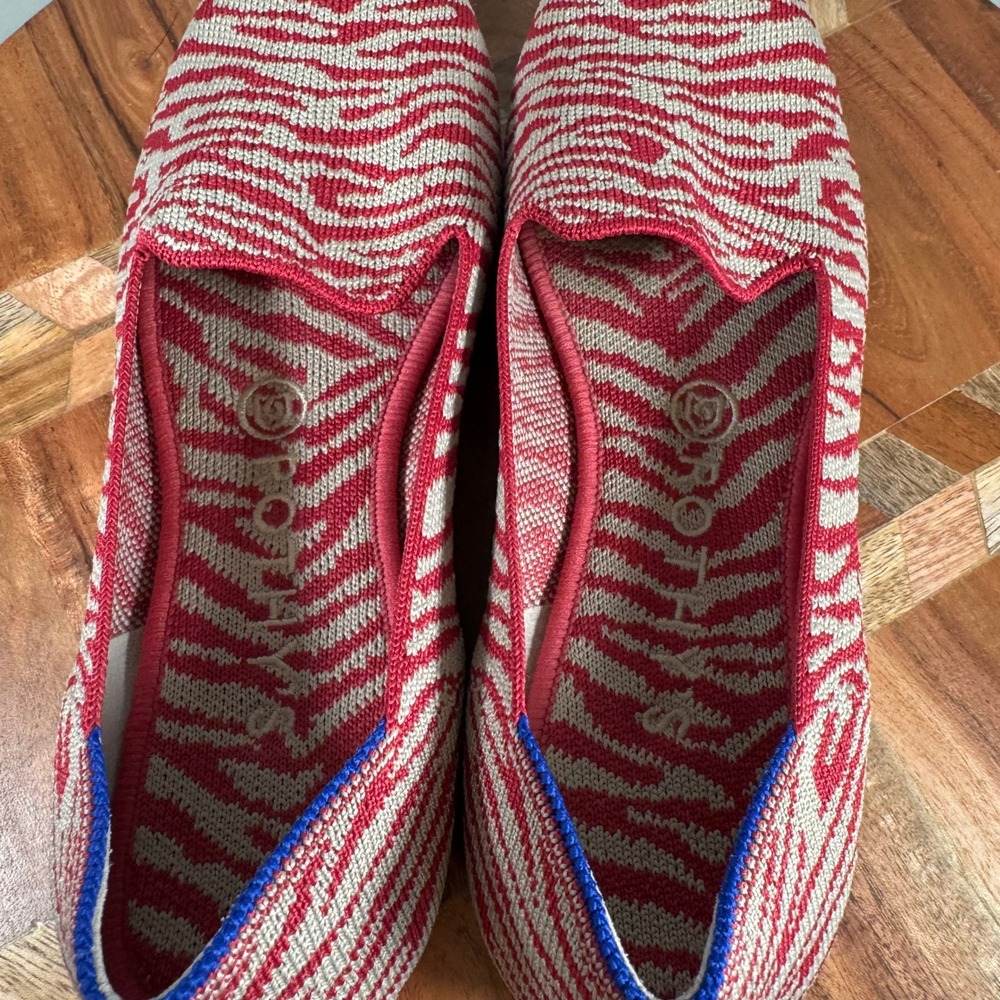 Rothys The Loafer Red Zebra Print Knit Slip On Shoes Womens 8.5 Sustainable - Picture 5 of 7